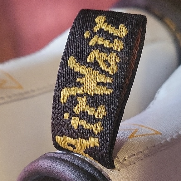 Dr Marten's Air Wair 3 1/2 - Picture 4 of 9